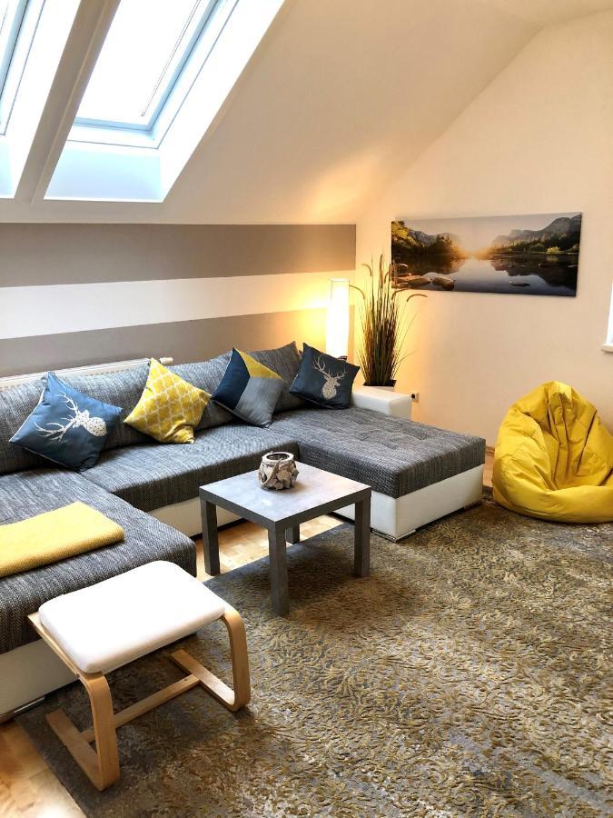 Fewo Atterseeperle - 80M2 Mit See- Und Gebirgsblick Steinbach am Attersee Exterior foto